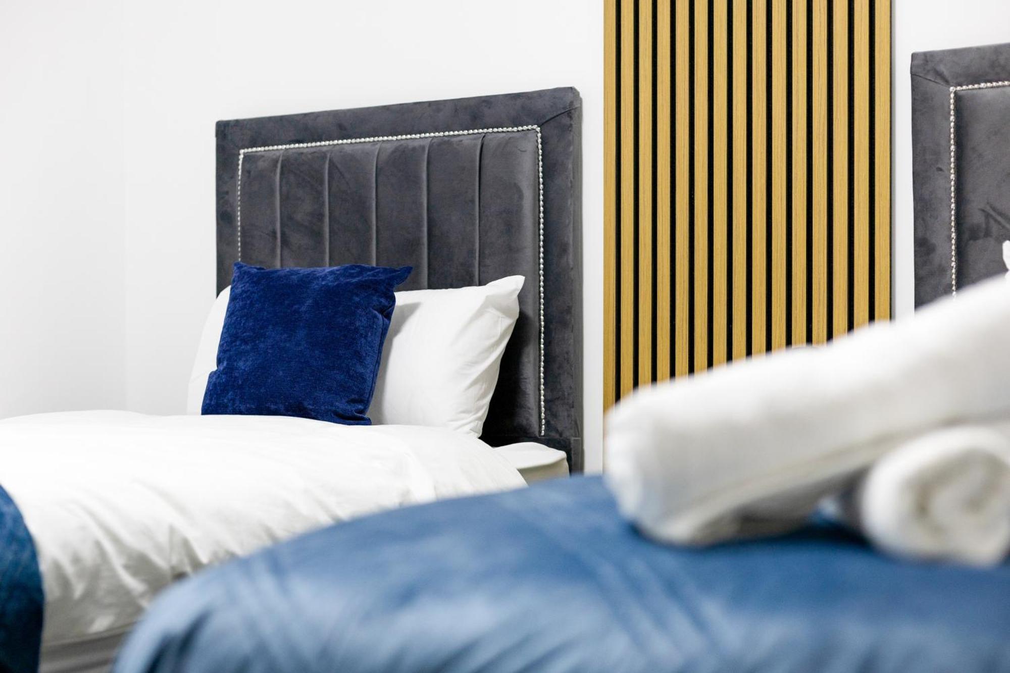 Bullring Lux Suite, New Street Free Netflix - Free Secure Parking- Sleeps 6 เบอร์มิงแฮม ภายนอก รูปภาพ
